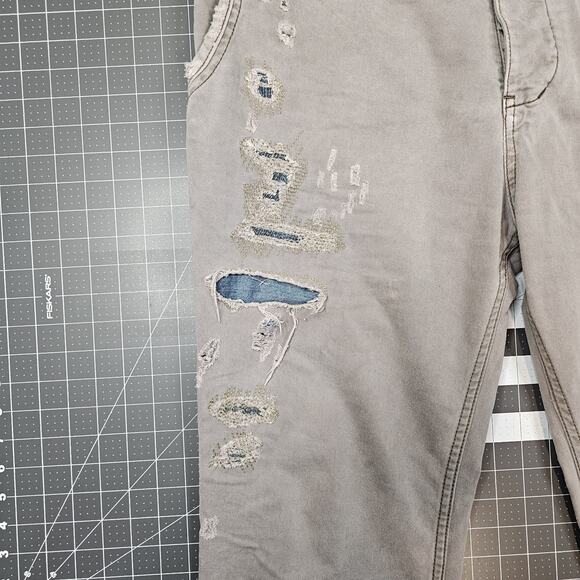 True Religion Pants 38x30 Ricky Distressed Patchwork Big T Grunge Biker Repaired - Picture 3 of 14